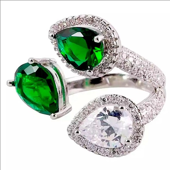 STERLING SILVER EMERALD GREEN WHITE CUBIC ZIRCONIA ADJUSTABLE SIZE RING - Picture 5 of 5